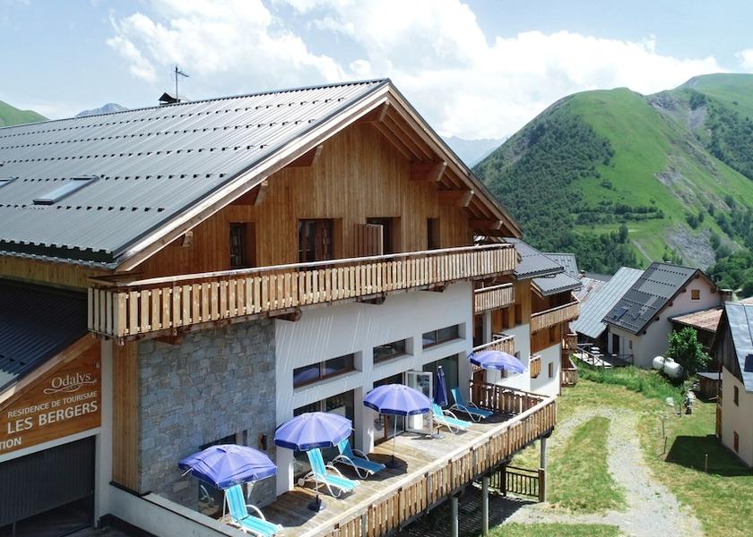 Auvergne-Rhone-Alpes Saint-Sorlin-d'Arves Exterior Detail