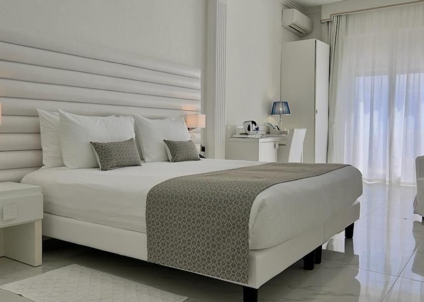 Provence-Alpes-Côte d'Azur Cavalaire-sur-Mer Room