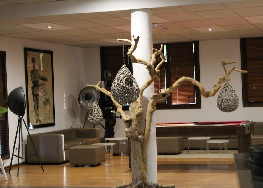 Grand Est Amneville Reception