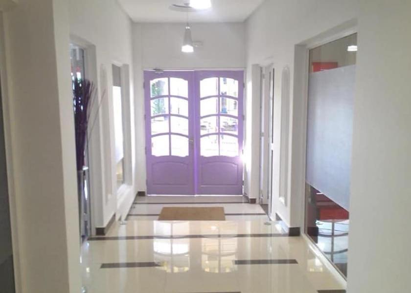  Libreville Interior Entrance