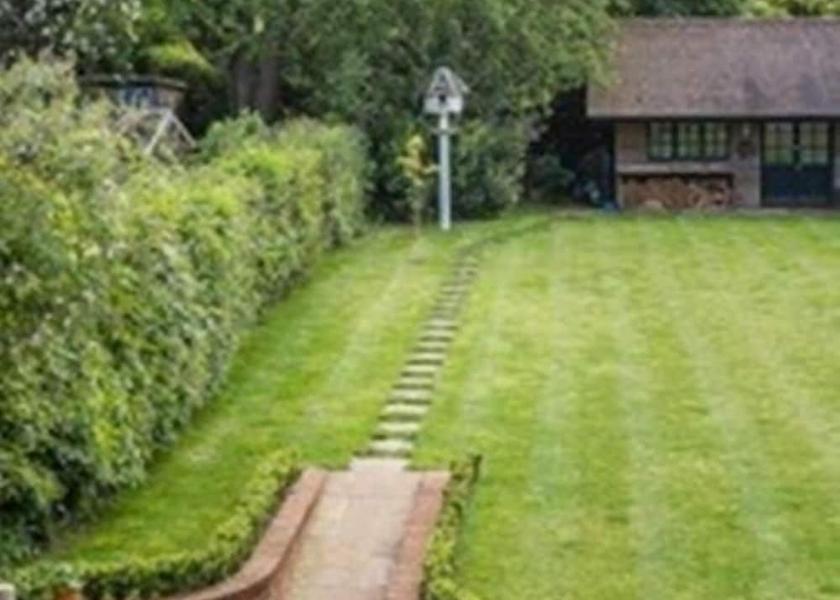 England Sevenoaks Property Grounds