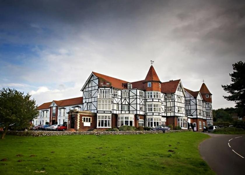 England Cromer Exterior Detail