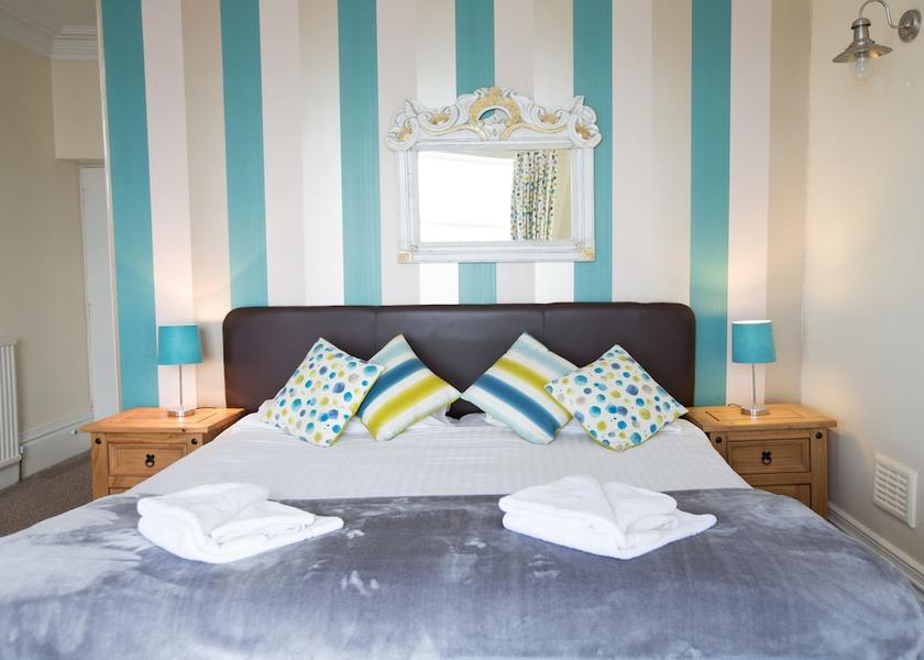Wales Barmouth Room