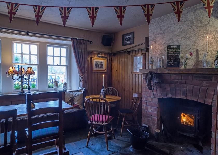 England Hope Valley Dining Area