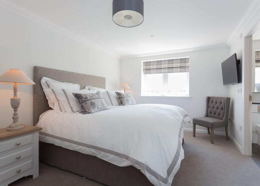 Scotland Prestwick Room