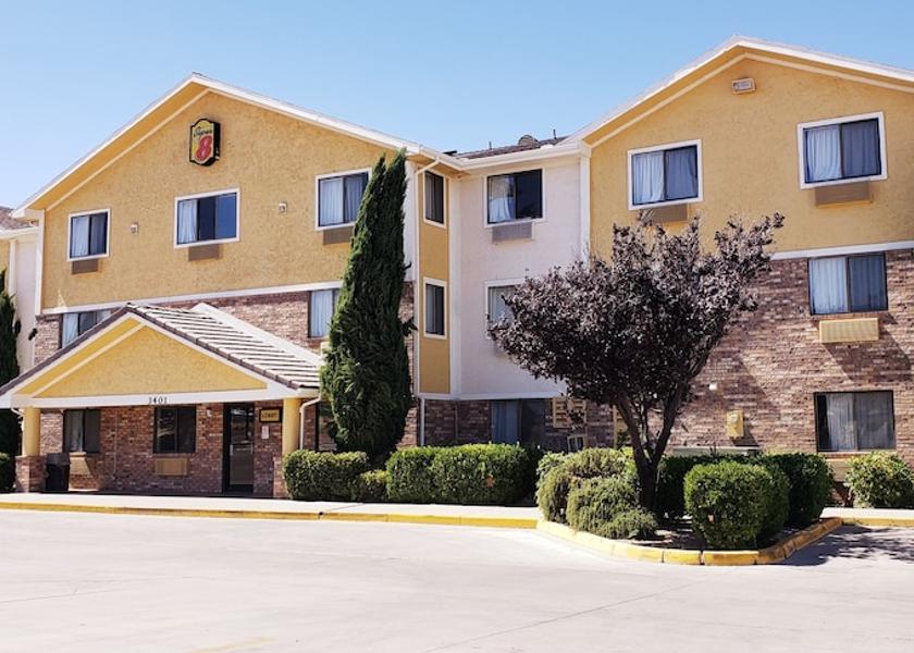 Arizona Kingman Exterior Detail