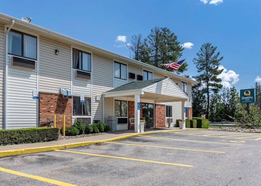 Maine Sanford Exterior Detail