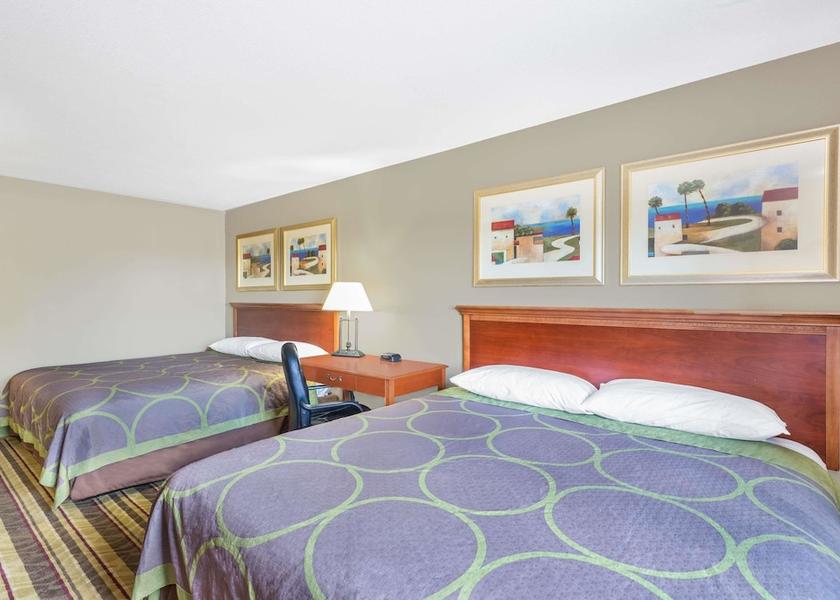 New Hampshire Tilton Room