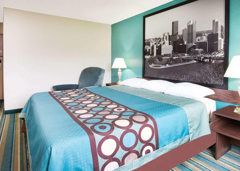 Pennsylvania Coraopolis Room