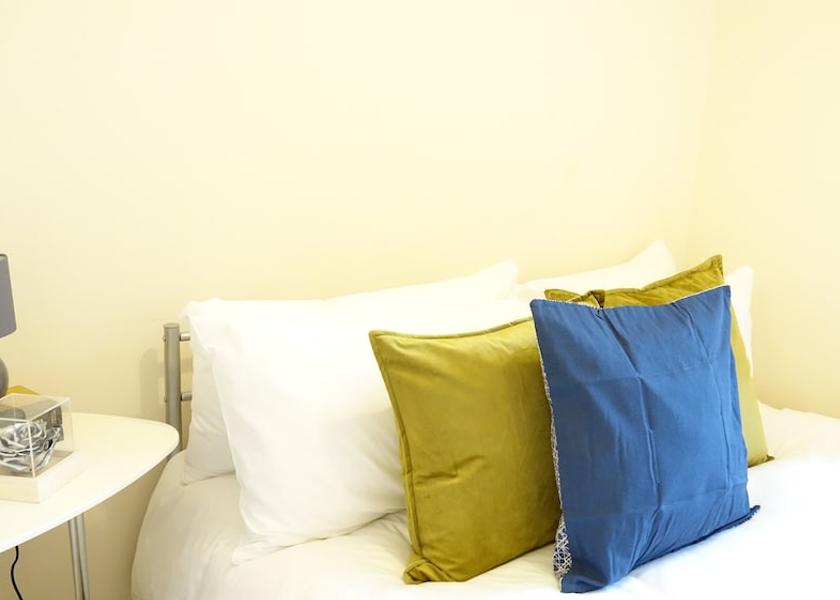 England Staines Room