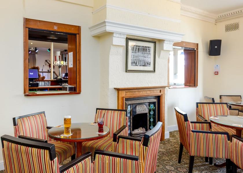 England Shanklin Bar