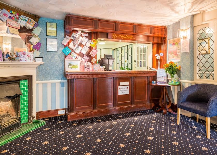 England Shanklin Reception