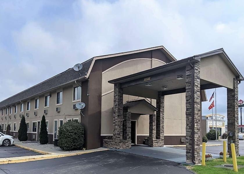 Indiana Shelbyville Exterior Detail