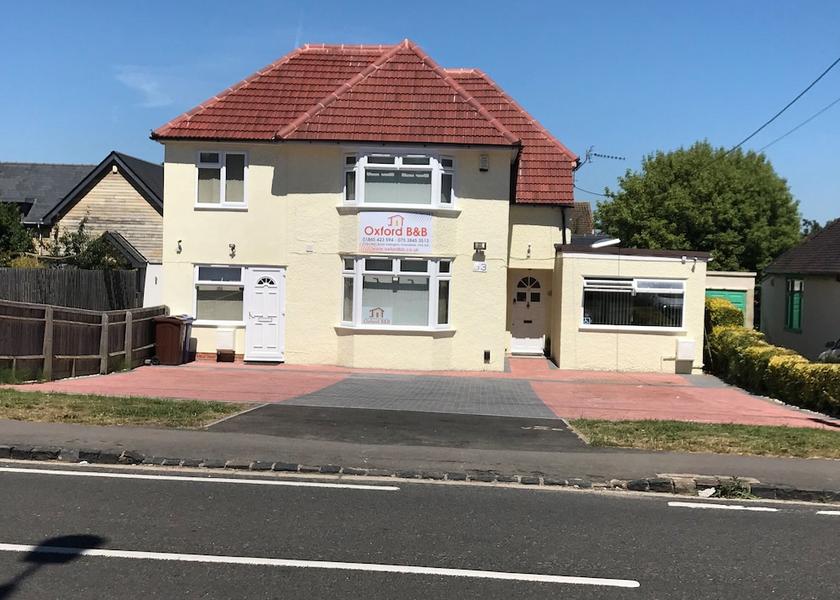 England Kidlington Facade