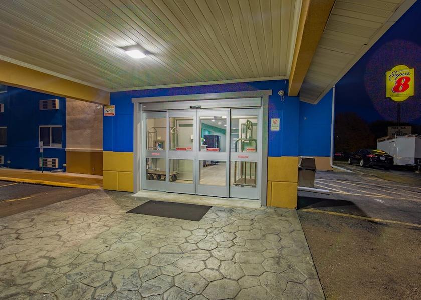 Illinois Rockford Exterior Detail