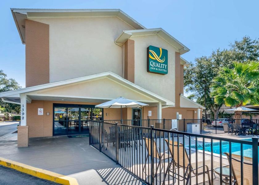 Florida Leesburg Exterior Detail