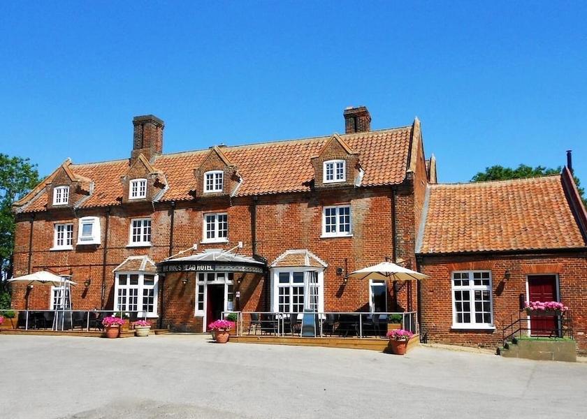 England Dereham Exterior Detail