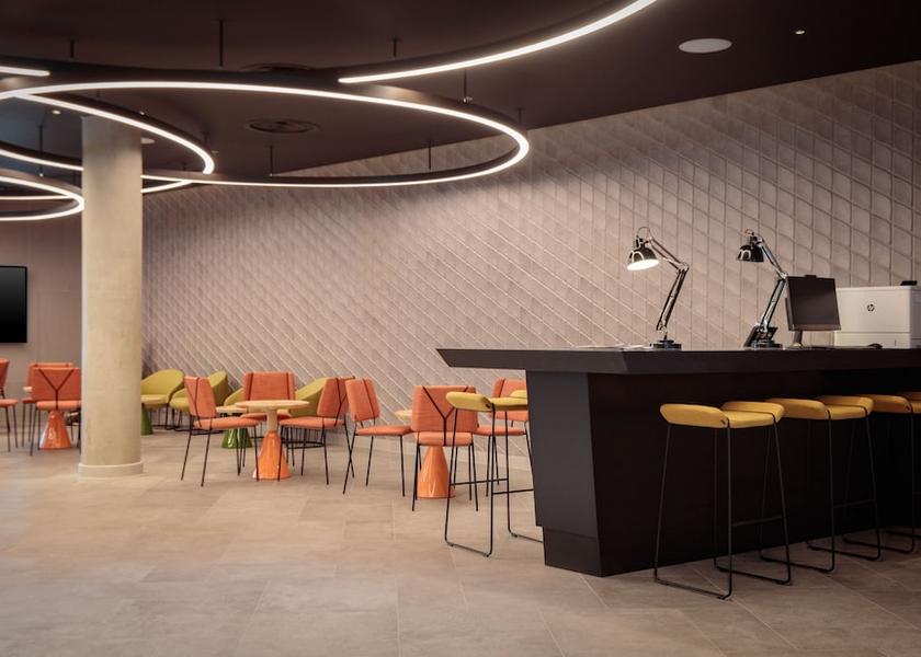 England West Drayton Reception