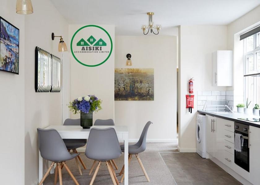 England Watford In-room dining
