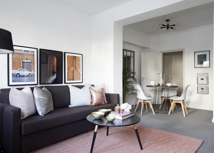 England Watford Living area