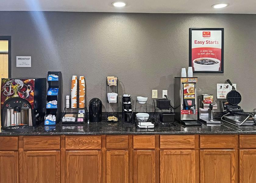 Illinois Chillicothe Breakfast Area