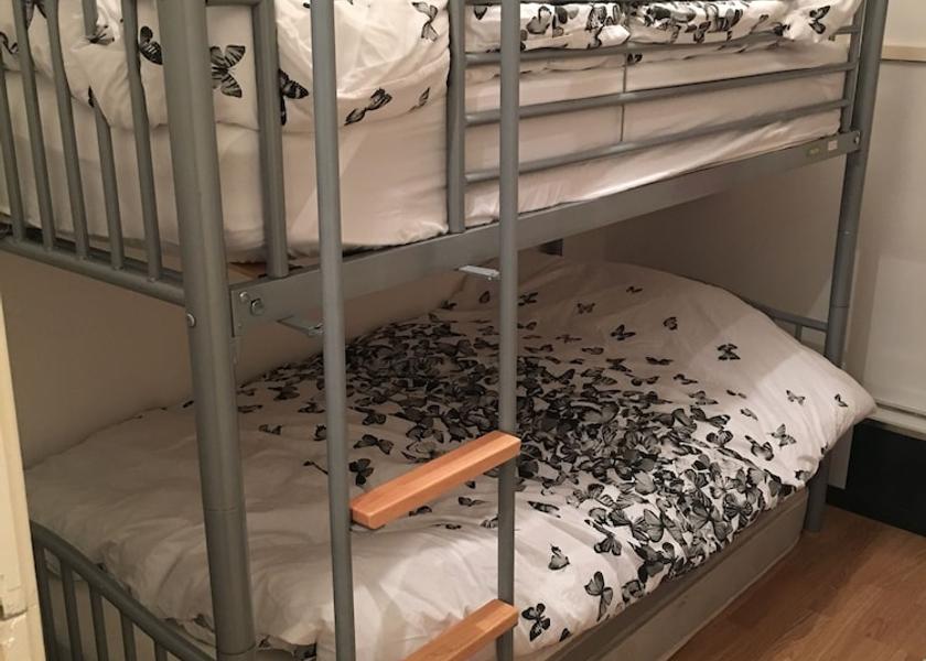 Wales Penarth Childrens Theme Room