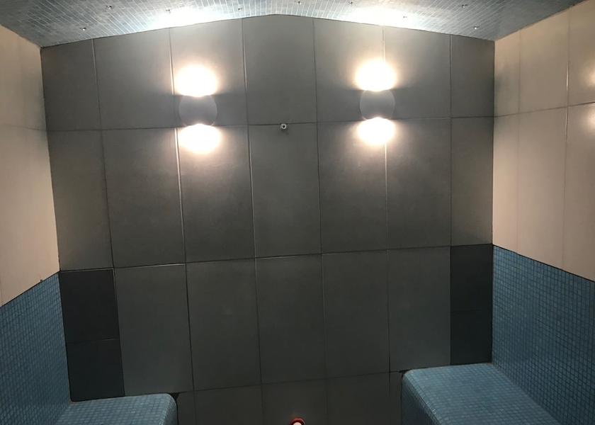 England Loughborough Steam Room