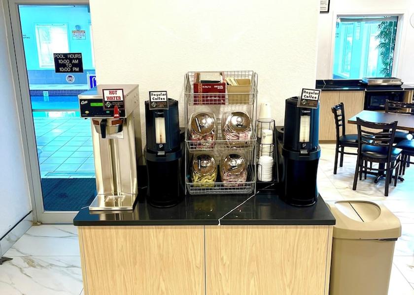 Alberta Hinton Coffee service