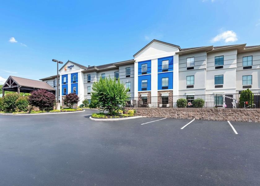 Tennessee Harriman Exterior Detail