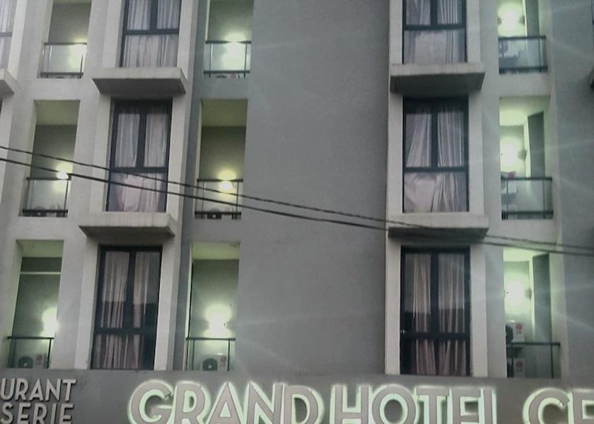  Conakry Facade