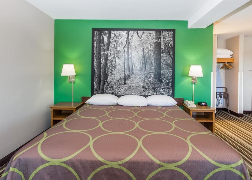 Iowa Sioux City Room