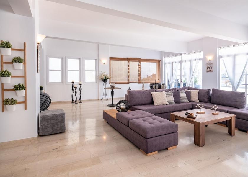 Crete Hersonissos Lounge