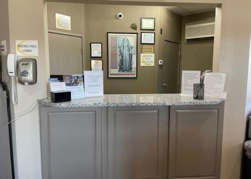 Illinois Alton Interior Entrance
