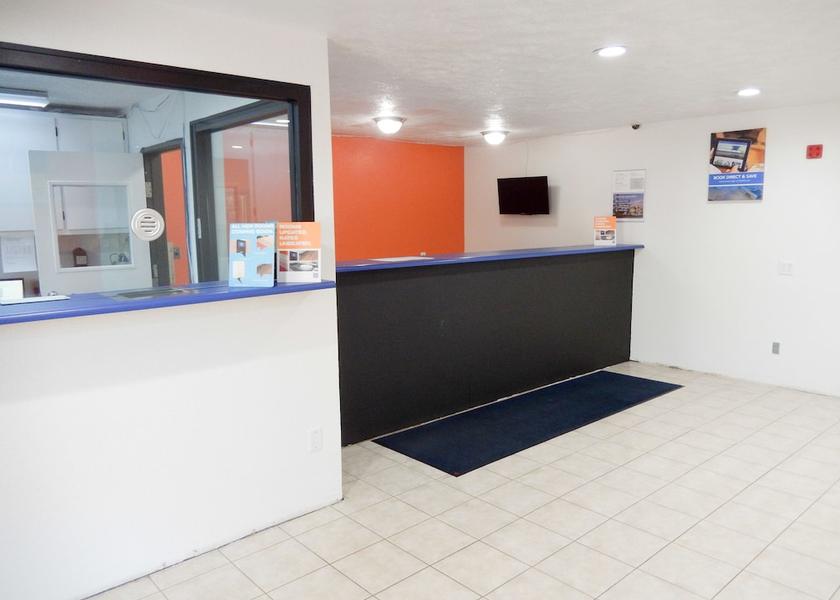 Tennessee Morristown Lobby