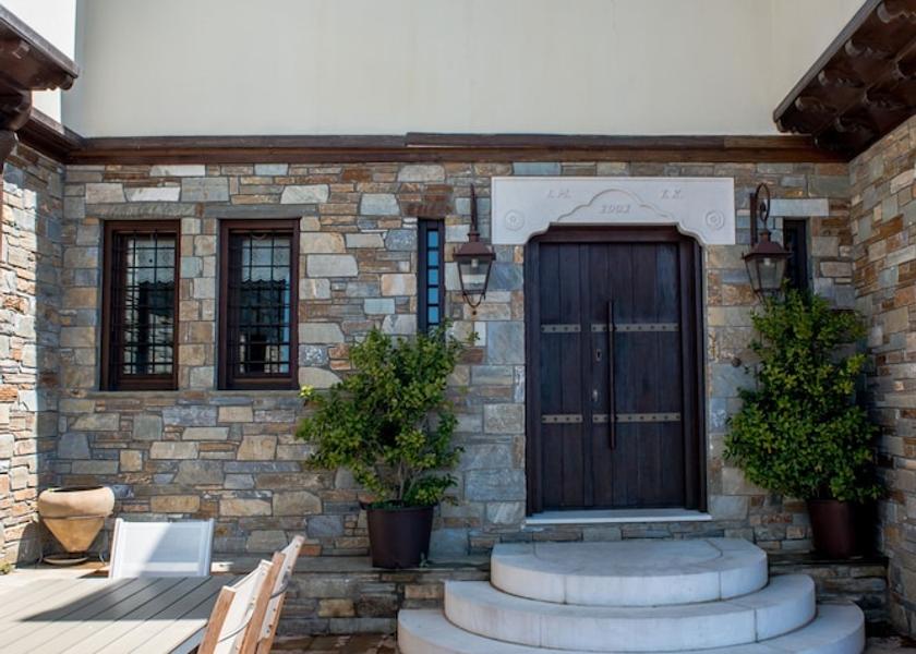 Thessalia South Pelion Entrance