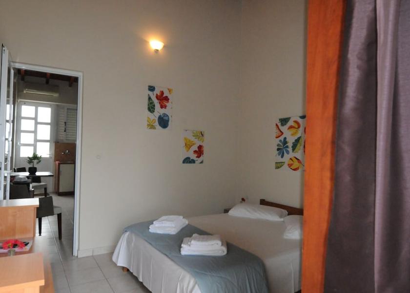 Attica Oropos Room