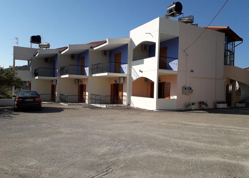 Peloponnese Nafplio Property Grounds