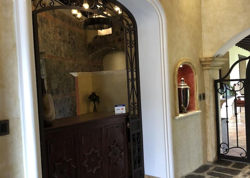 Sacatepequez Antigua Guatemala Reception