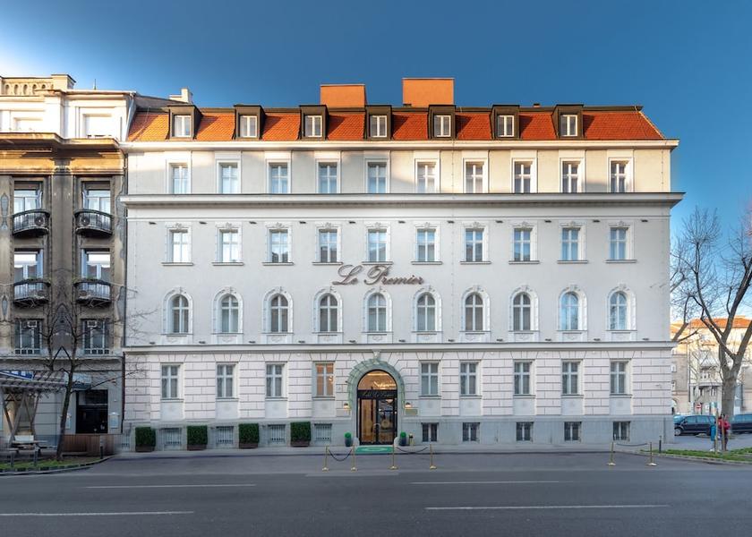  Zagreb Facade