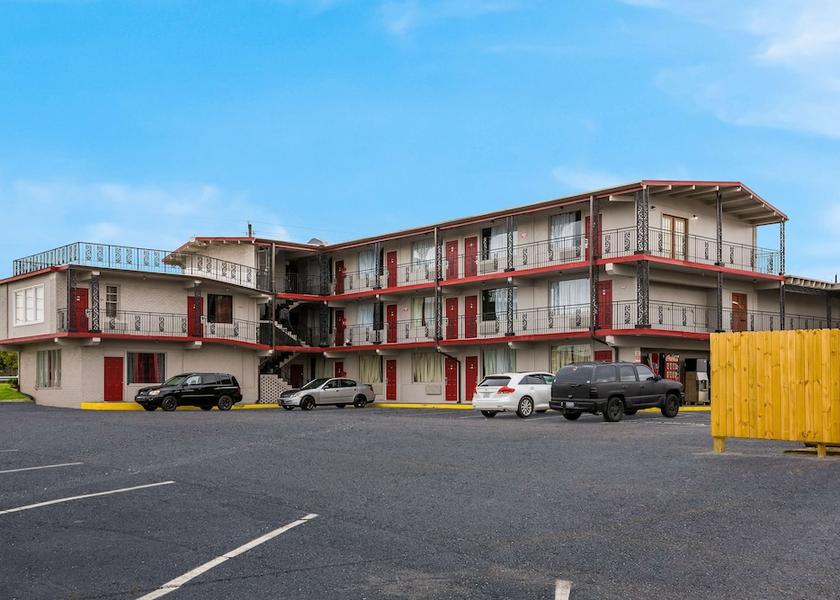 North Carolina Fayetteville Exterior Detail