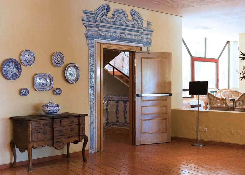 Faro Loulé Interior Entrance
