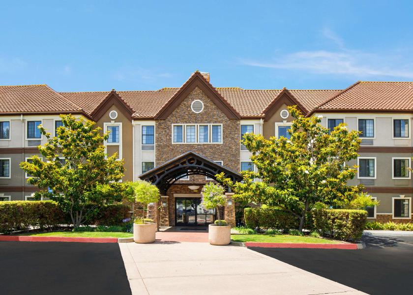 California San Diego Hotel Exterior