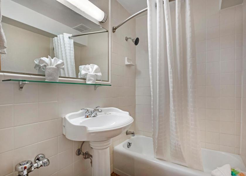 Connecticut Hartford Premium Queen Room with View - Non-Smoking