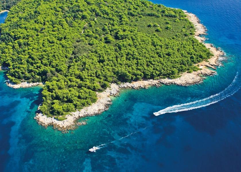 Primorje-Gorski Rab Beach