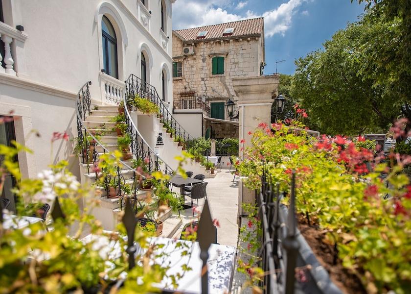 Split-Dalmatia Makarska Exterior