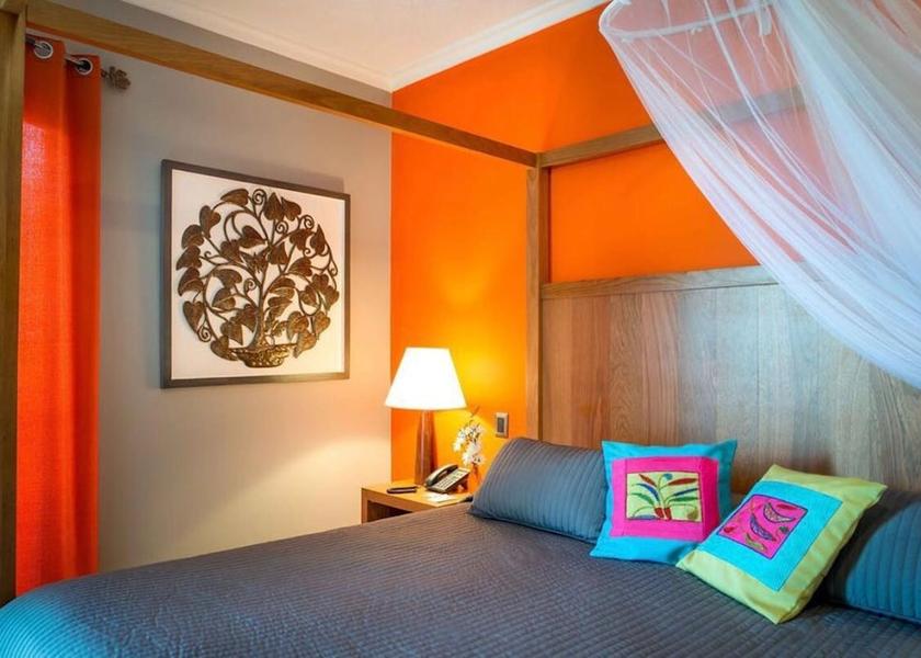 Ouest Department Petionville Room