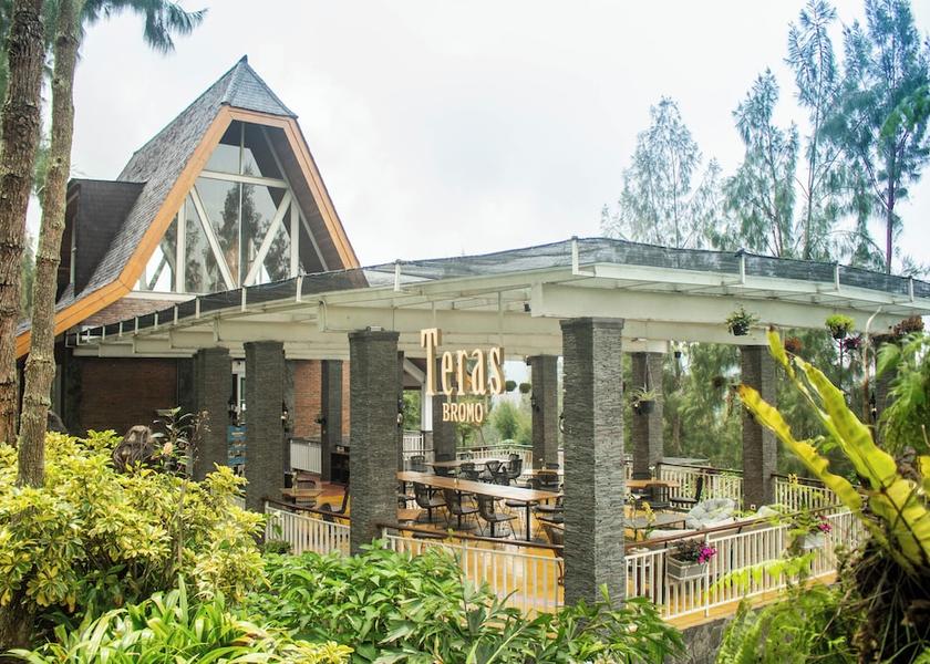 East Java Wonokitri Restaurant