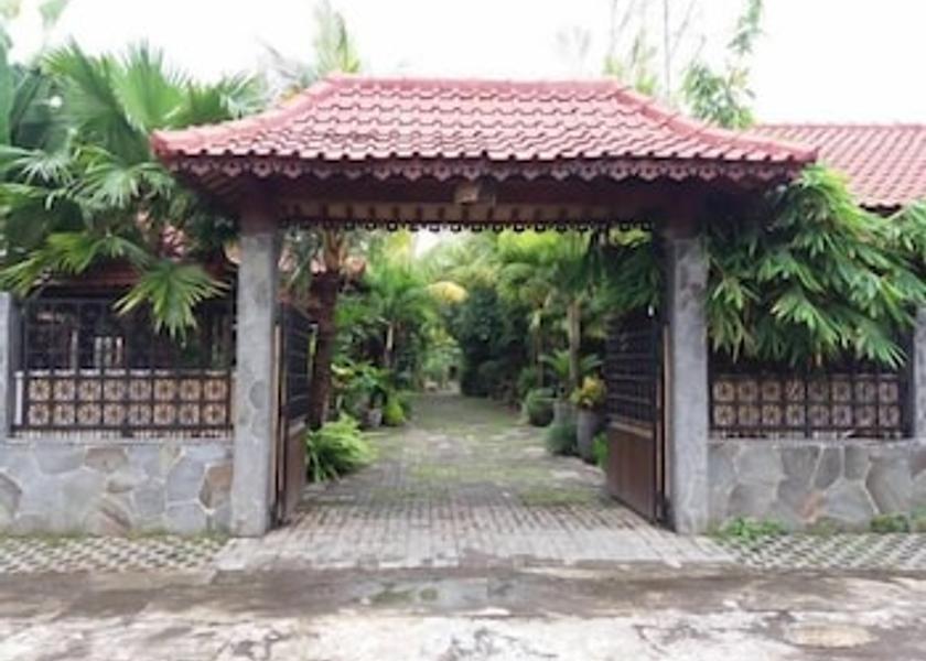 Special Region of Yogyakarta Sewon Entrance