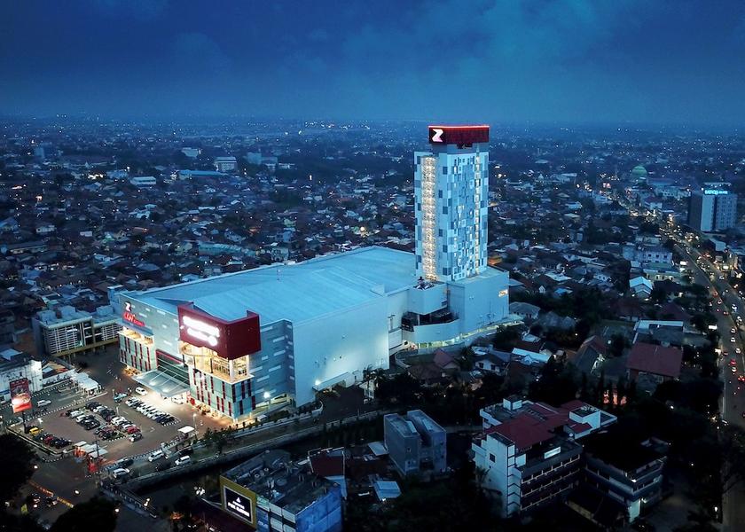  Palembang Exterior Detail