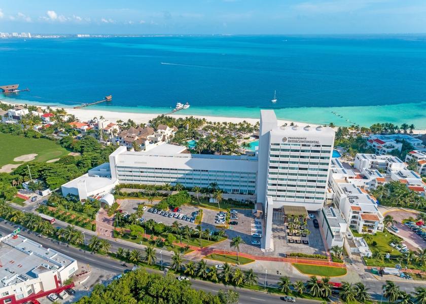 Quintana Roo Cancun Exterior
